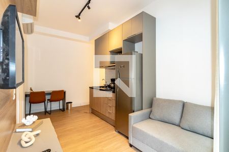 Sala/Cozinha de apartamento para alugar com 1 quarto, 37m² em Indianópolis, São Paulo