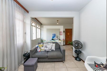 Sala de apartamento à venda com 2 quartos, 74m² em Padre Eustáquio, Belo Horizonte