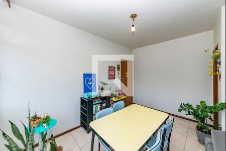 Sala de apartamento à venda com 2 quartos, 74m² em Padre Eustáquio, Belo Horizonte