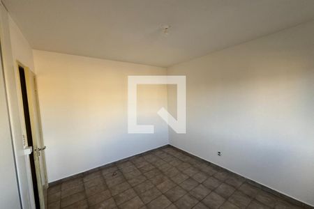 Dormitório 01 de apartamento para alugar com 2 quartos, 60m² em Residencial E Comercial Palmares, Ribeirão Preto