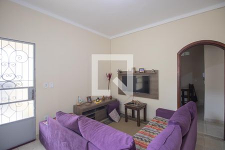 Sala de casa para alugar com 2 quartos, 100m² em São Miguel, São Gonçalo