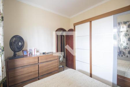 Quarto 1 de casa para alugar com 2 quartos, 100m² em São Miguel, São Gonçalo