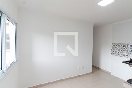 Sala de apartamento à venda com 2 quartos, 37m² em Parque Vitoria, São Paulo