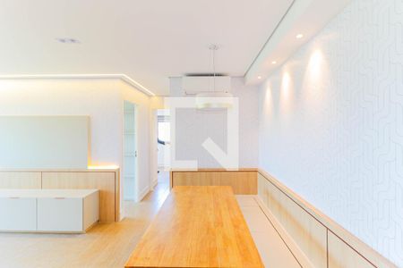 Sala de apartamento à venda com 2 quartos, 67m² em Santo Amaro, São Paulo