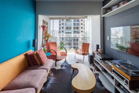 Sala de apartamento à venda com 3 quartos, 84m² em Vila Romana, São Paulo