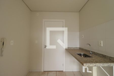 Cozinha de kitnet/studio para alugar com 1 quarto, 22m² em Iguatemi, Ribeirão Preto