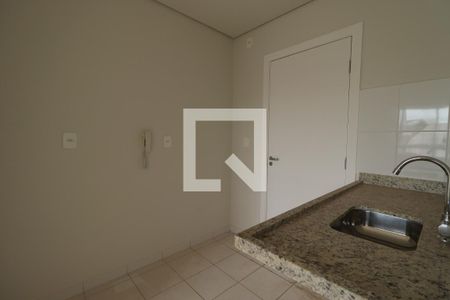 Cozinha de kitnet/studio para alugar com 1 quarto, 22m² em Iguatemi, Ribeirão Preto