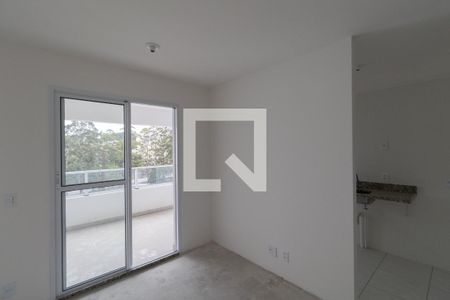 Sala de apartamento à venda com 2 quartos, 45m² em Vila Carmosina, São Paulo