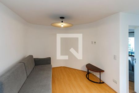 Sala/ Cozinha de apartamento para alugar com 1 quarto, 60m² em Cidade Monções, São Paulo