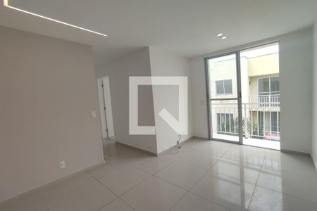 Sala de apartamento à venda com 2 quartos, 46m² em Taquara, Rio de Janeiro