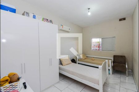 Quarto 2 de casa à venda com 2 quartos, 160m² em Vila Maria Tereza, Guarulhos