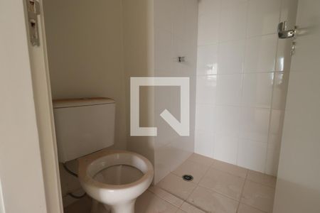 Banheiro de kitnet/studio para alugar com 1 quarto, 22m² em Iguatemi, Ribeirão Preto