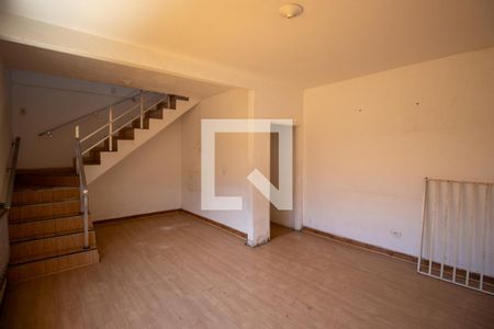 Sala de casa à venda com 3 quartos, 200m² em Jardim Norma, São Paulo