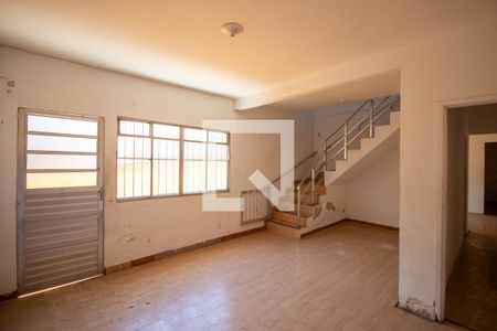 Sala de casa à venda com 3 quartos, 200m² em Jardim Norma, São Paulo