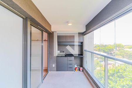 Varanda de apartamento à venda com 2 quartos, 67m² em Santo Amaro, São Paulo