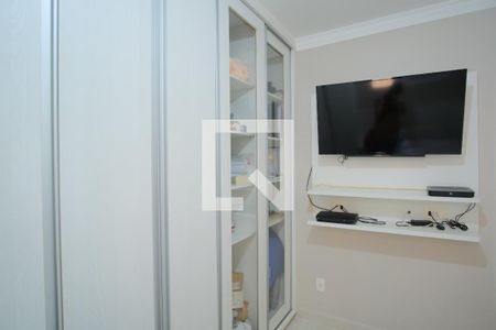 Suíte de apartamento à venda com 3 quartos, 84m² em Vila Gomes Cardim, São Paulo