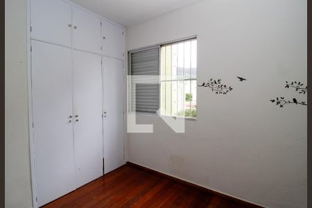 Quarto 2 de apartamento para alugar com 2 quartos, 70m² em Sion, Belo Horizonte