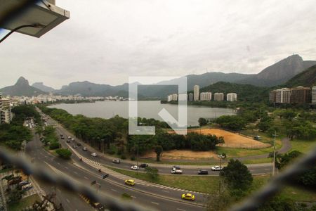 Vista do Quarto 2 - Lagoa, Cristo Redentor e Morro dois irmãos de apartamento para alugar com 2 quartos, 81m² em Lagoa, Rio de Janeiro