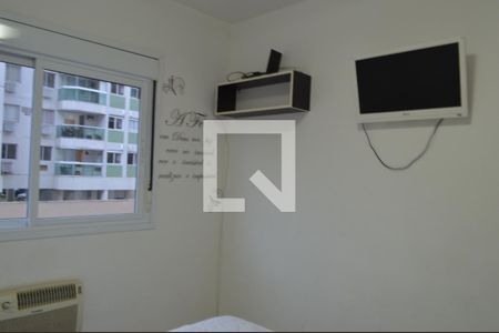 Suíte de apartamento à venda com 2 quartos, 57m² em Taquara, Rio de Janeiro