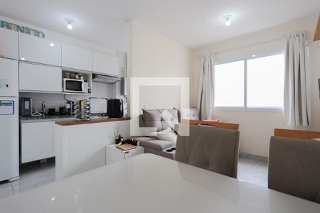 Sala de apartamento à venda com 2 quartos, 42m² em Santa Teresinha, São Paulo