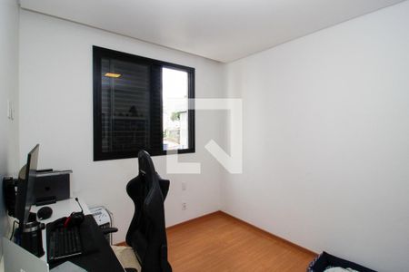 Apartamento à venda com 2 quartos, 67m² em Grajaú, Belo Horizonte