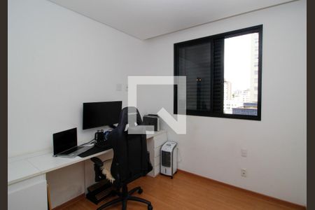 Apartamento à venda com 2 quartos, 67m² em Grajaú, Belo Horizonte