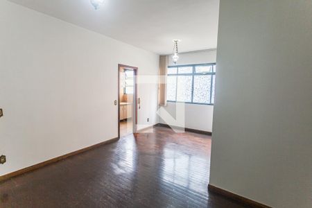 Sala de apartamento para alugar com 3 quartos, 100m² em São Lucas, Belo Horizonte