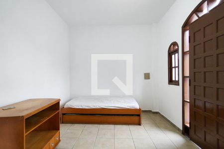 Sala de casa para alugar com 2 quartos, 46m² em Boqueirão, Praia Grande