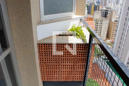 Sacada de kitnet/studio à venda com 1 quarto, 50m² em Centro, Campinas