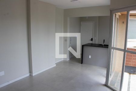 Sala de kitnet/studio à venda com 1 quarto, 50m² em Centro, Campinas