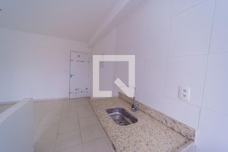 Cozinha de apartamento à venda com 2 quartos, 51m² em Burgo Paulista, São Paulo