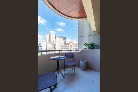 Varanda da Sala e Suíte de apartamento para alugar com 1 quarto, 56m² em Alphaville Industrial, Barueri