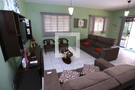 Sala de casa para alugar com 3 quartos, 245m² em Setor Habitacional Arniqueira (Águas Claras), Brasília