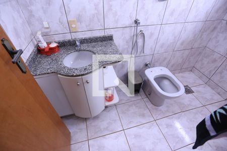 Banheiro do Quarto de casa para alugar com 3 quartos, 245m² em Setor Habitacional Arniqueira (Águas Claras), Brasília