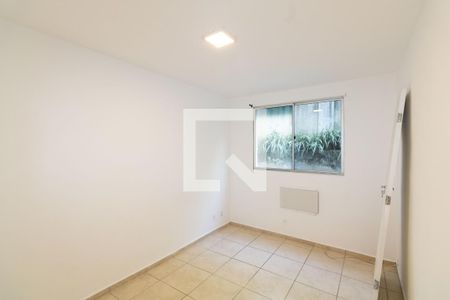 Quarto 2 de apartamento para alugar com 2 quartos, 45m² em Campo Grande, Rio de Janeiro