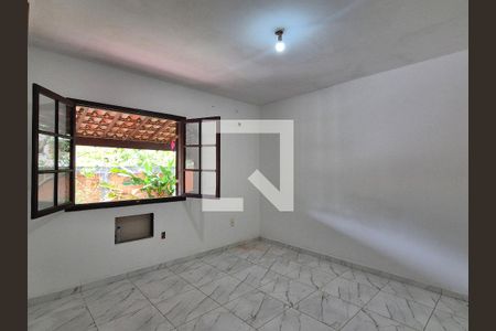 Quarto 1 de casa de condomínio para alugar com 2 quartos, 360m² em Vargem Grande, Rio de Janeiro