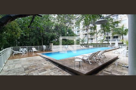 Área comum - Piscina de apartamento para alugar com 1 quarto, 60m² em Panamby, São Paulo