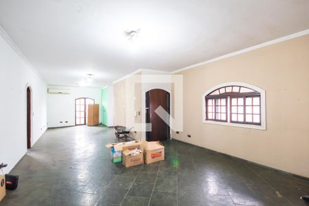 Sala de casa para alugar com 3 quartos, 350m² em Veloso, Osasco