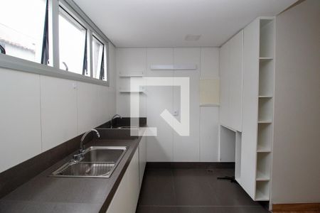 Cozinha de apartamento à venda com 2 quartos, 66m² em Coracao de Jesus, Belo Horizonte