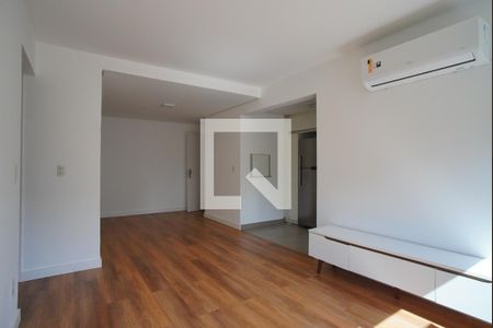 Sala de apartamento para alugar com 2 quartos, 63m² em Passo D’areia, Porto Alegre