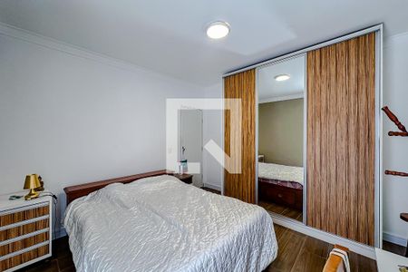 Quarto 1 de casa para alugar com 2 quartos, 240m² em Vila São José, São Paulo