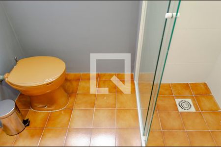 Banheiro de apartamento para alugar com 1 quarto, 45m² em Centro, Florianópolis