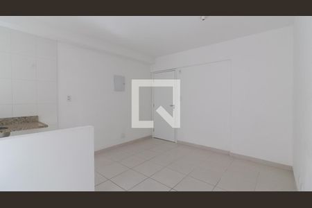 Sala de apartamento para alugar com 2 quartos, 50m² em Burgo Paulista, São Paulo