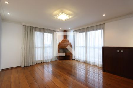 Sala da lareira de apartamento para alugar com 3 quartos, 216m² em Vila Mariana, São Paulo