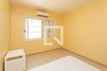 Quarto 1 de apartamento para alugar com 2 quartos, 78m² em Bom Fim, Porto Alegre