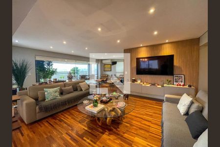 Apartamento à venda com 4 quartos, 240m² em Morumbi, São Paulo