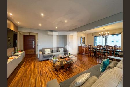 Apartamento à venda com 4 quartos, 240m² em Morumbi, São Paulo