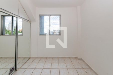 Quarto 2 de apartamento para alugar com 3 quartos, 127m² em Buritis, Belo Horizonte