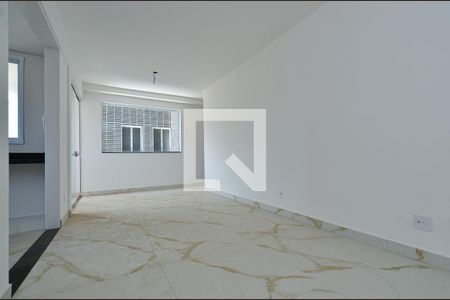 Sala de apartamento à venda com 3 quartos, 86m² em Santa Efigênia, Belo Horizonte