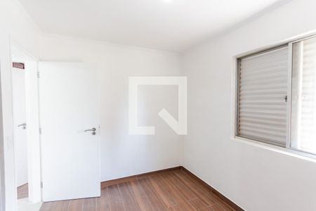 Quarto 1 de apartamento para alugar com 2 quartos, 55m² em Jardim, Santo André